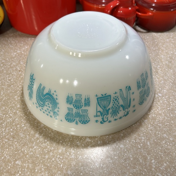 Pyrex Vintage Amish Butterprint Cinderella mixing bowl exc cond. #403 2-1/2qt - Picture 3 of 6